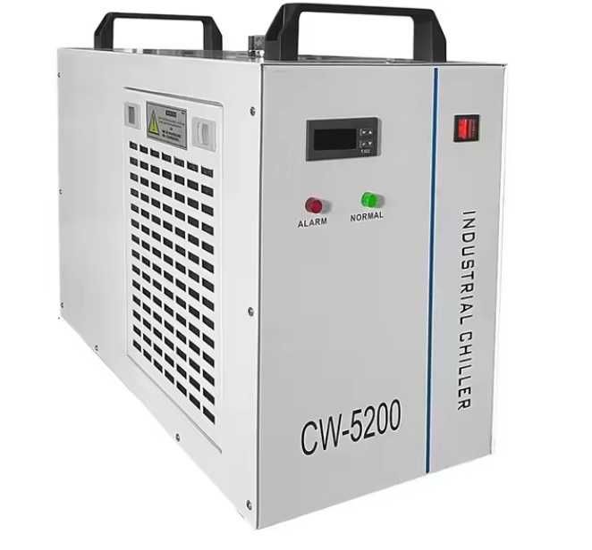 Чисто нов чилър охладител CW5200 chiller за лазерна машина или CNC
