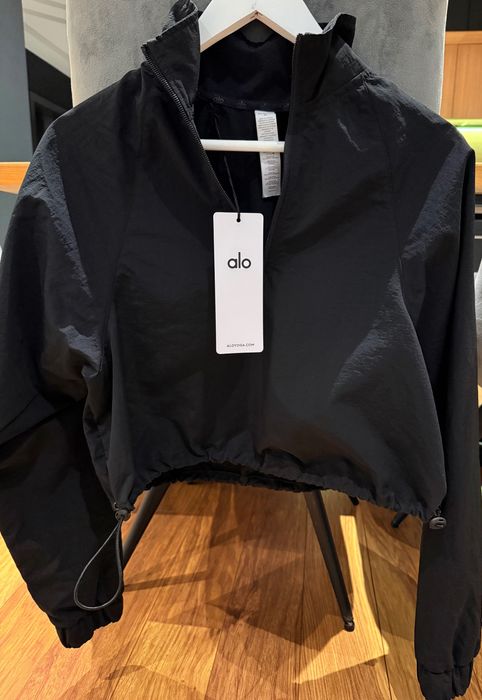 Съкратен пуловер Alo Yoga, оригинален, нов