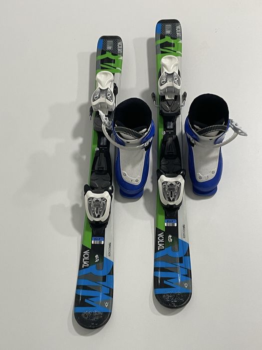 Ski VOLKL 80 cm si clapari marimea 27-28