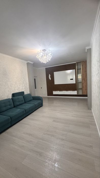 3 комн квартира. Левый берег. Срочно