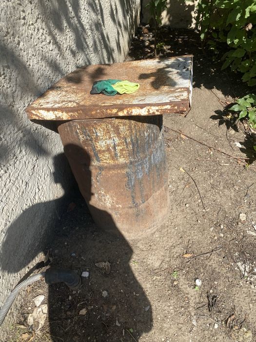 Продам бочку смолы