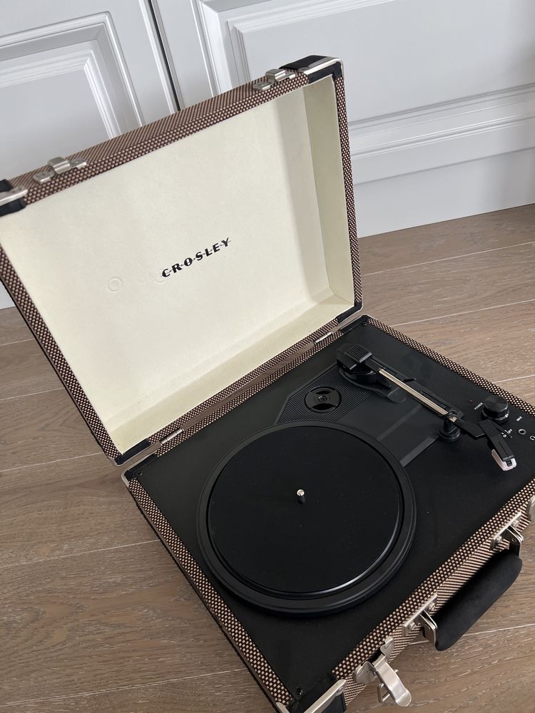 Проигрыватель Crosley