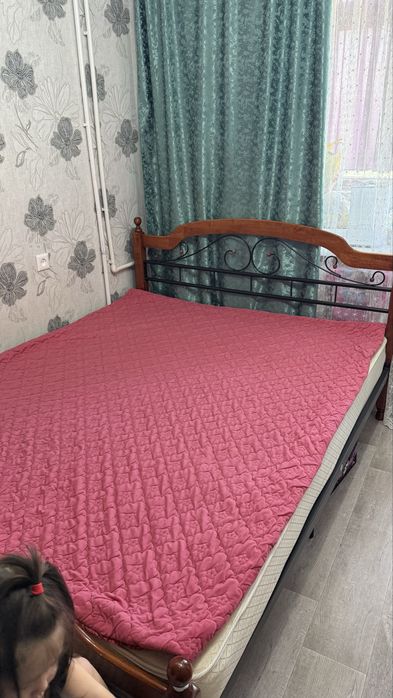Кровать двухспальная