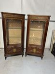 Doua vitrine impero din lemn masiv cu ornamente bronz