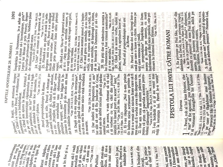 Biblii medii coperți vinil tari NOI