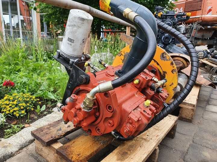Pompa hidraulica Kawasaki K3V112 / Hyundai - Piese de schimb Hyundai