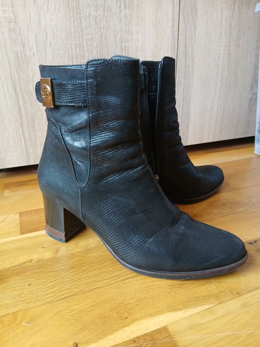 Дамски ботички, носени броени пъти, без следи от употреба