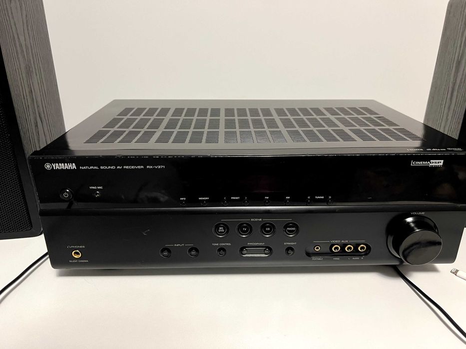Amplificator Receiver Yamaha RX-V371 , 5 x 100Wati RMS