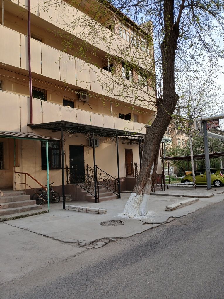 Продаётся квартира 2ком.55000  .$