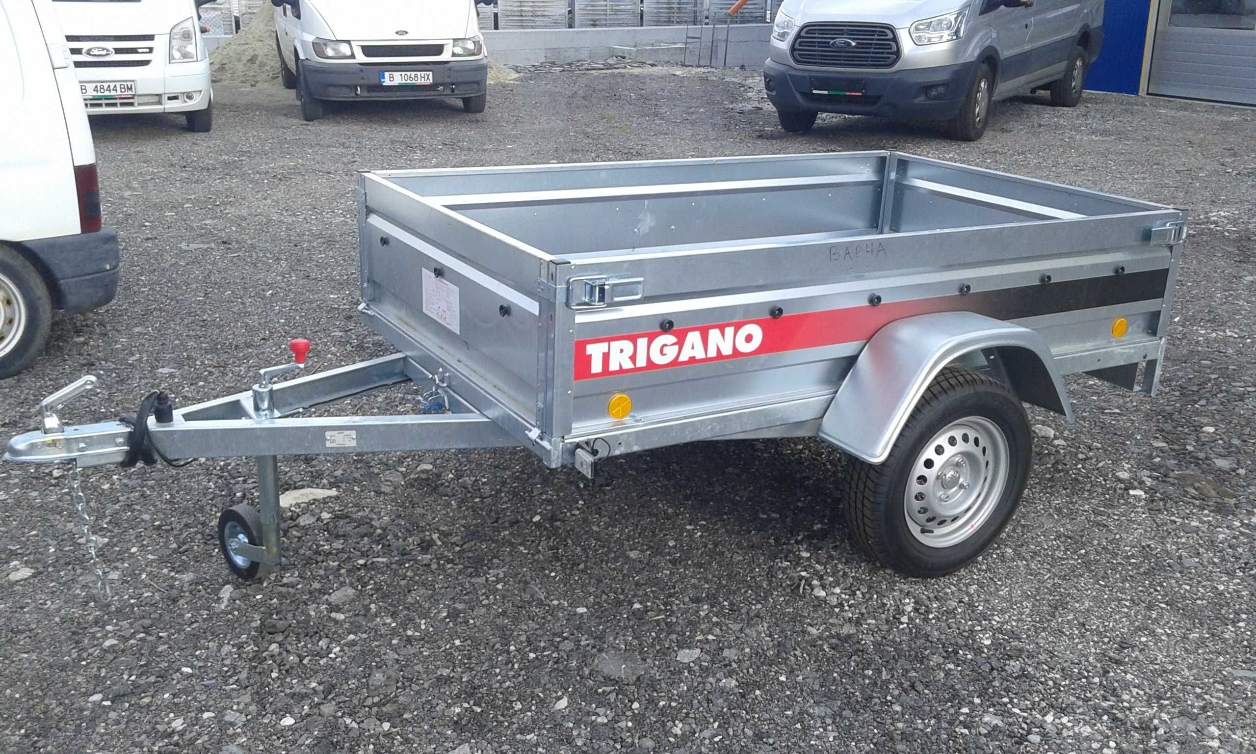 ново ремарке за лек автомобил TRIGANO P202