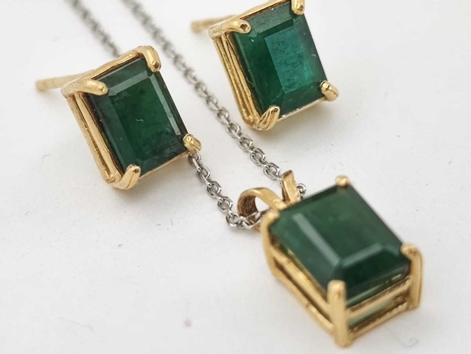 Set 14k cercei si pandativ cu smarlade naturale 5ct