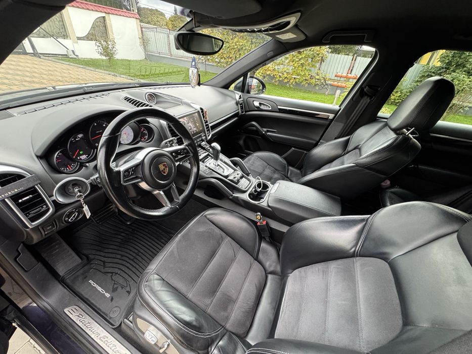 Porsche Cayenne 3.0 Diesel Platinum Edition Led