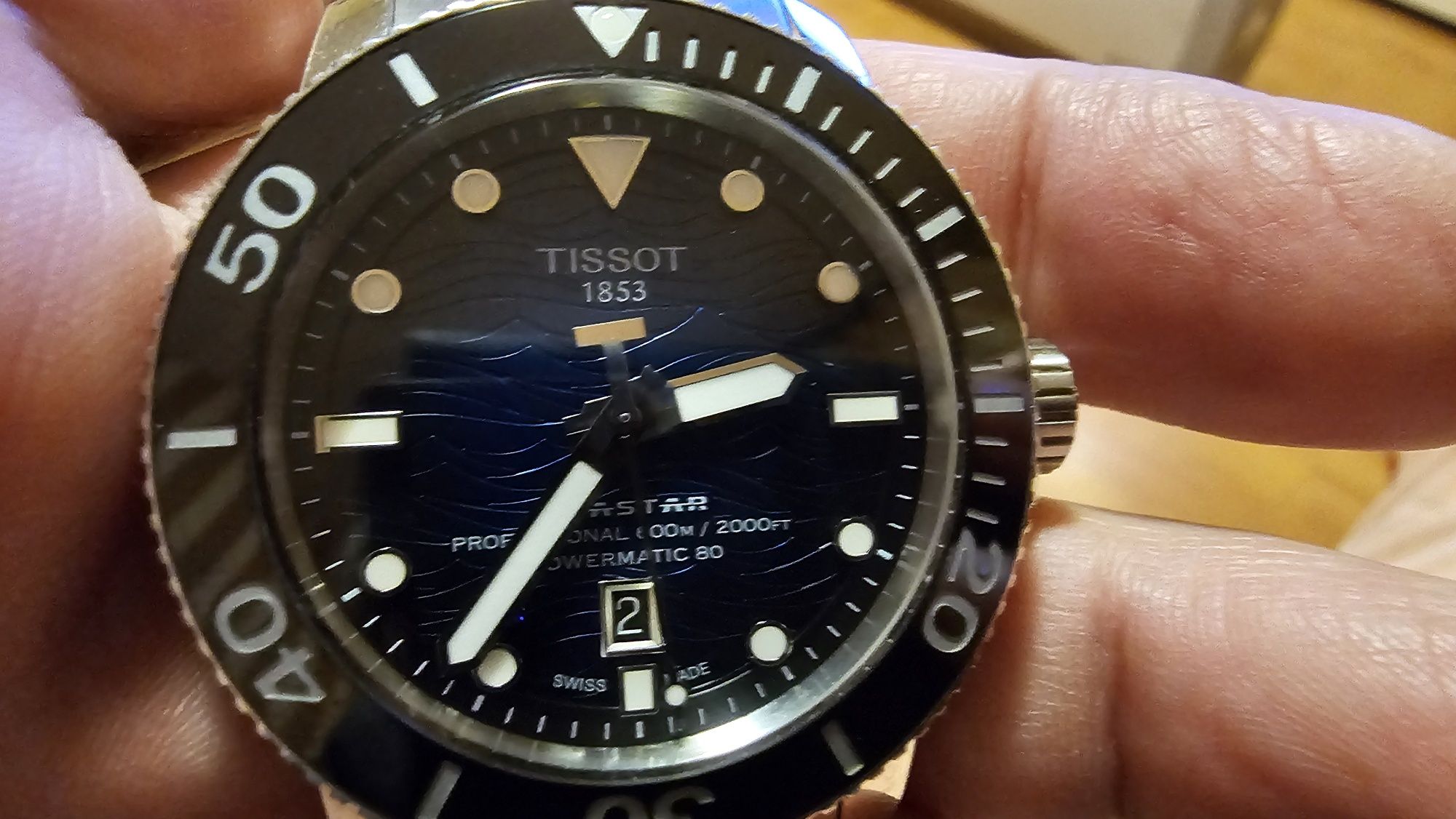 Продавам часовник ТИСО