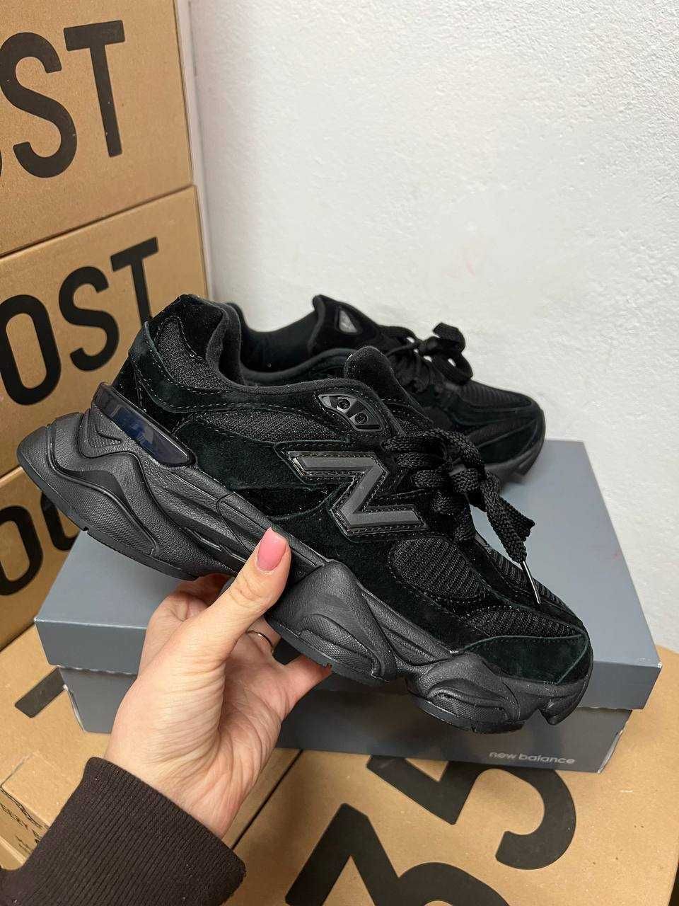 New Balance 9060 ЧЕРНИ {36-46}
