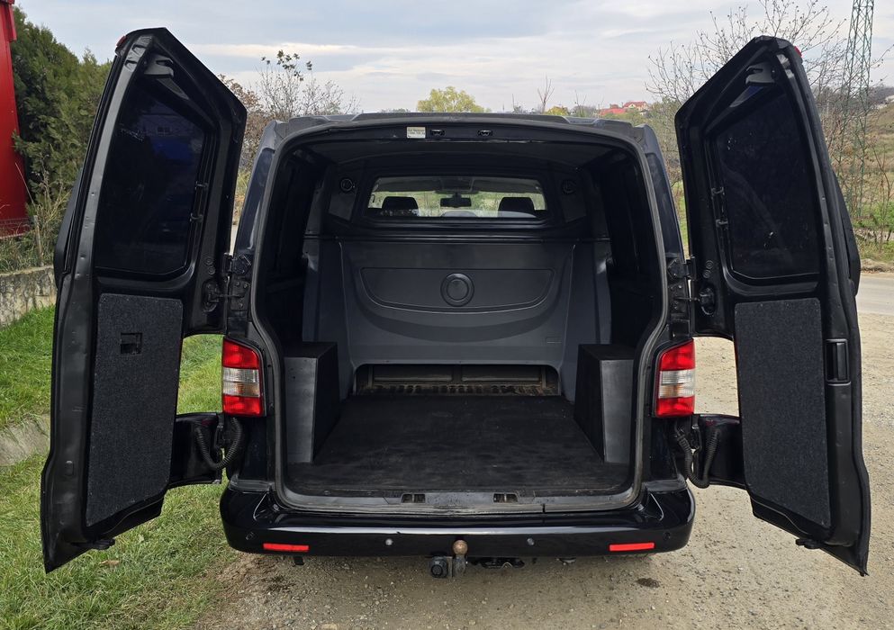 Vw Transporter T5 Facelift * 140 Cp * Automat