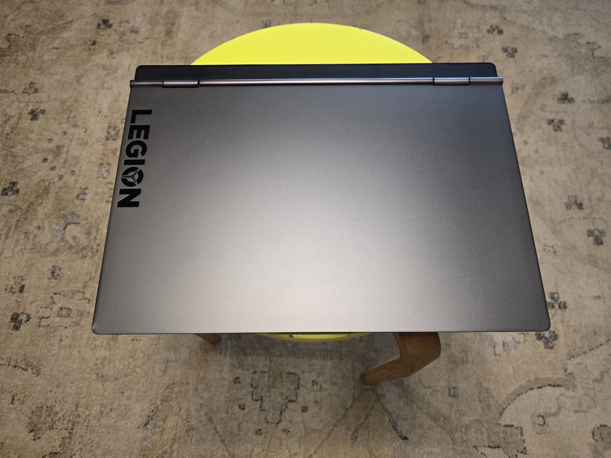 Lenovo Legion y740