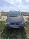 Vănd Sharan Volkswagen an 2006 motor 2.0 motorina 7 locuri preț 2700 e