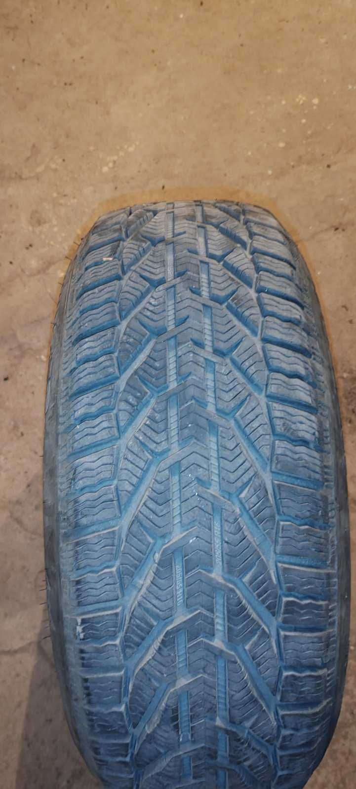 Зимни гуми. R16.