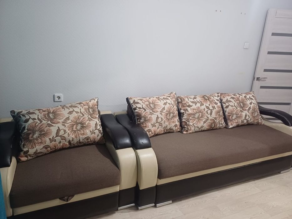 Продам диван в хорошем состоянии