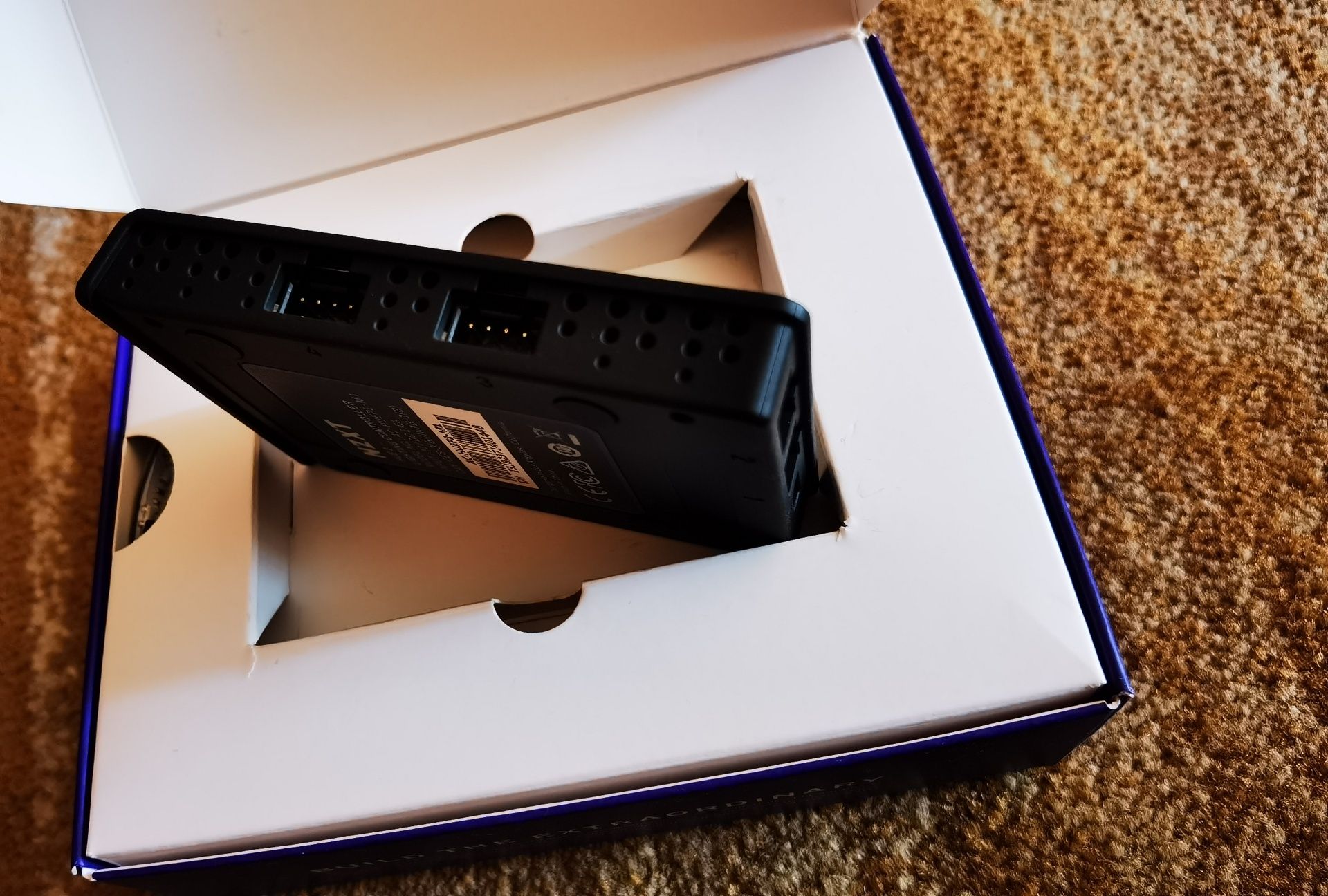 NZXT hue 2 kit rgb fan controller