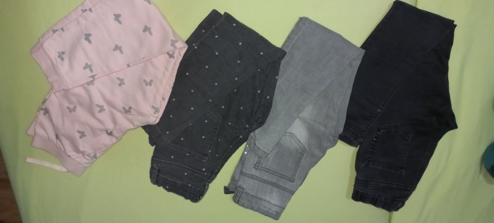 Lot pantaloni 128 fete