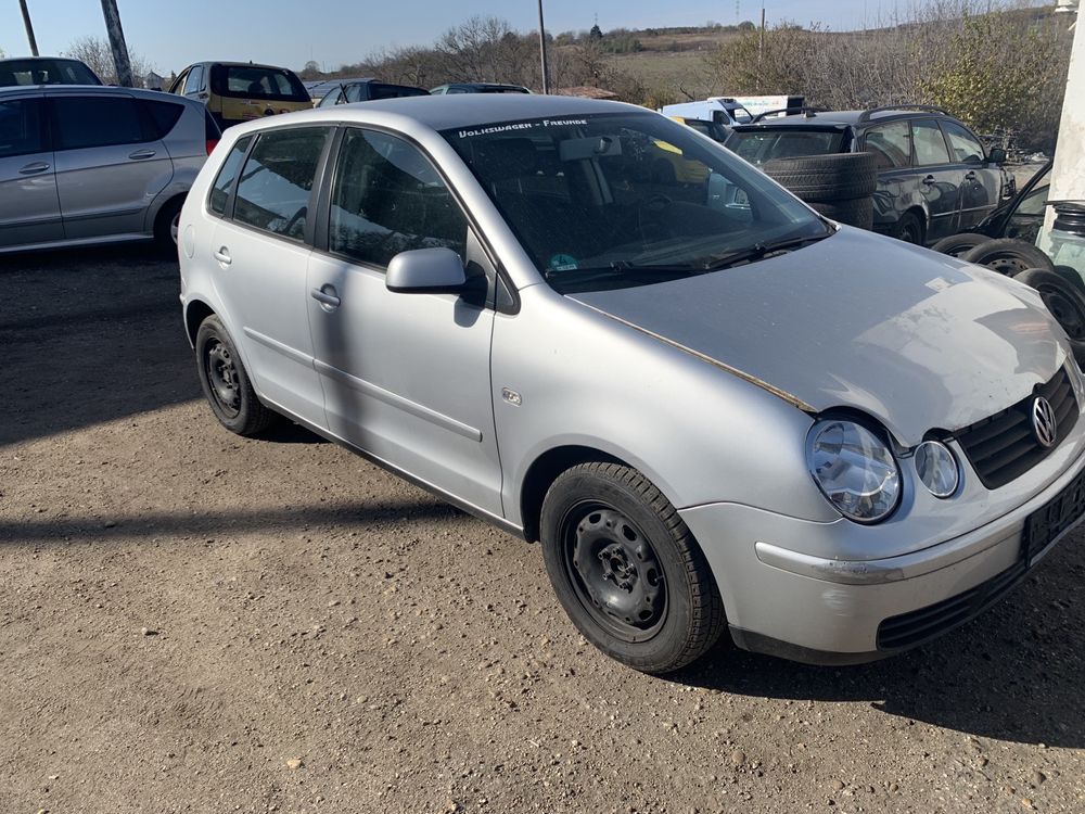 VW Polo 1.4TDI 75кс. 2004г. - НА ЧАСТИ