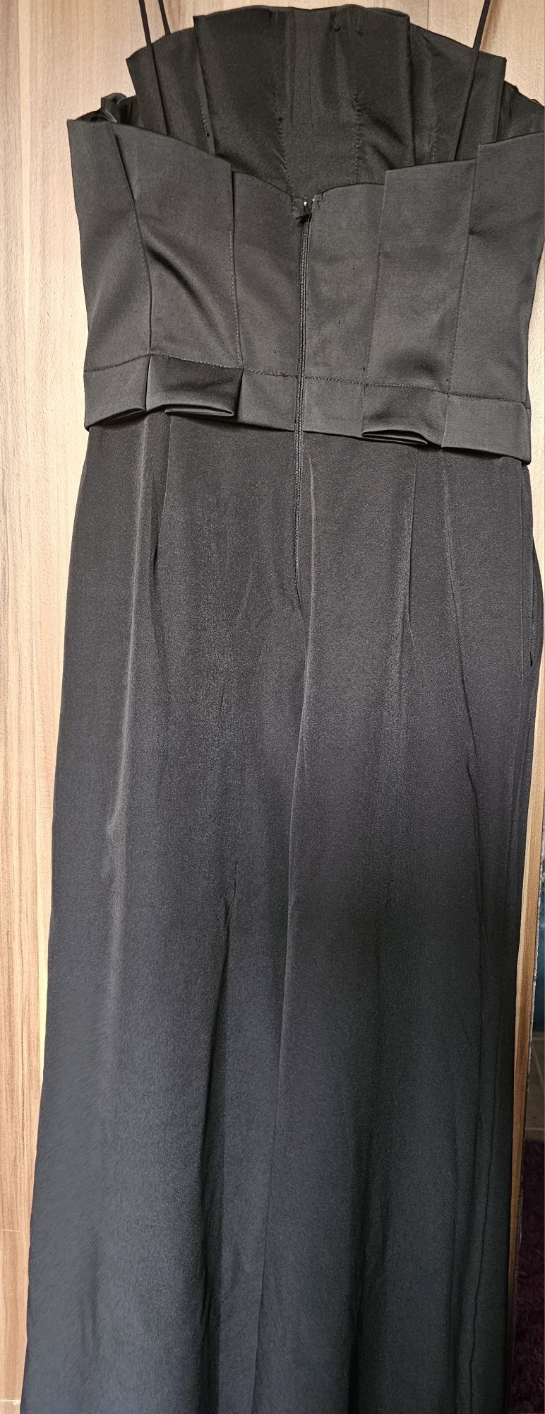 Уникален гащеризон на Zara