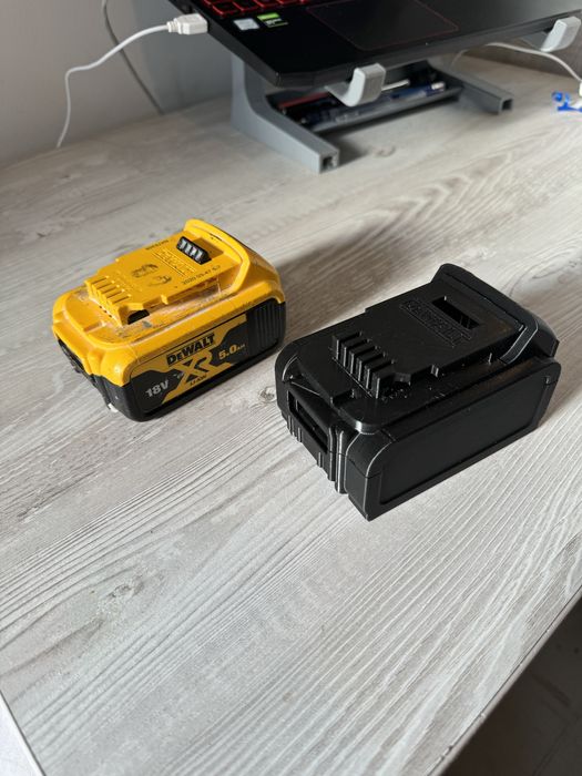 Carcasă pentru baterie DeWalt 18v 5Ah