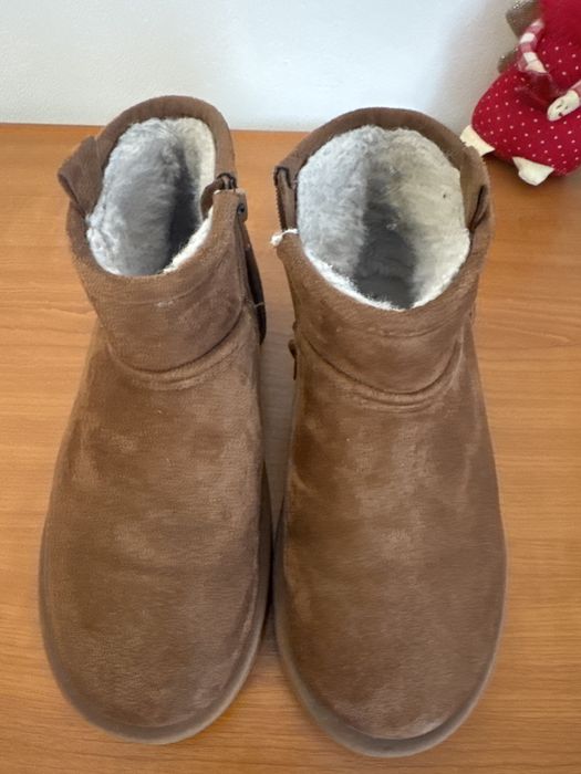 Cizmulite, Zara, marimea 36