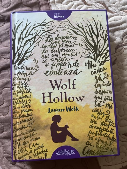 Cartea Wolf Hollow