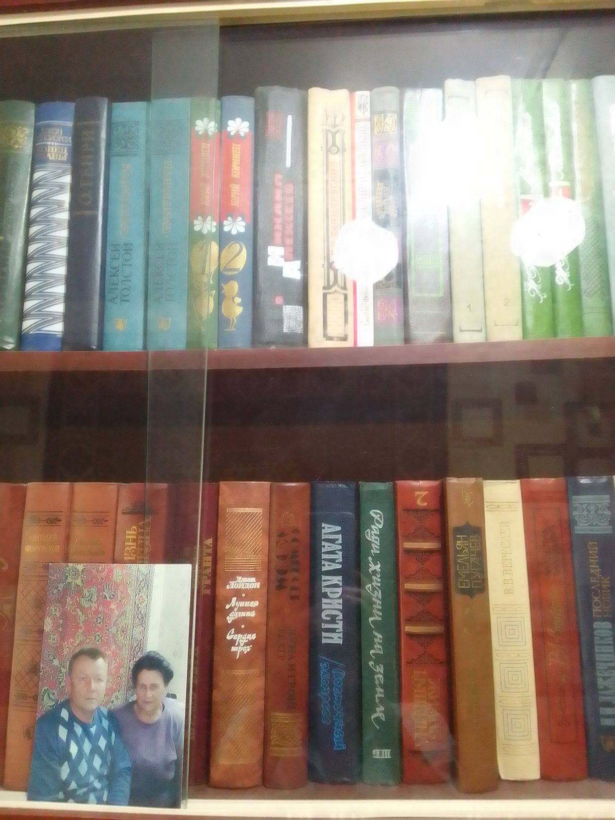Продаютса.книги.