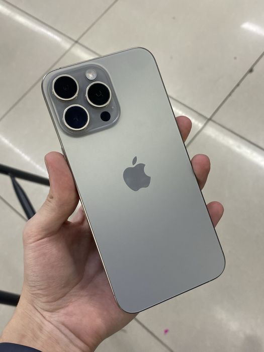 Продаю iPhone 15 PRO MAX 256/93%