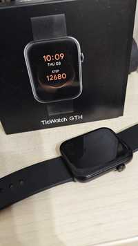 Смарт часовник Ticwatch GTH ,черен