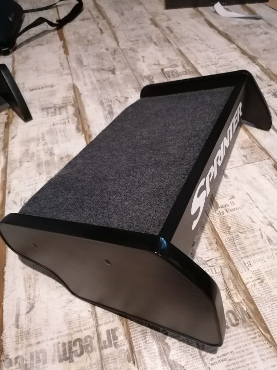 Masuta de bord Mercedes Sprinter ,parasolar parbiz ,oglinzi crom, paravanturi geam, huse scaun , covorase interior, capace roti, aparatori noroi