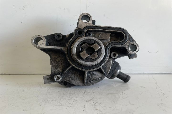 Pompa vacuum  ALH / AGR 038145101B Seat Toledo a 2-a generatie