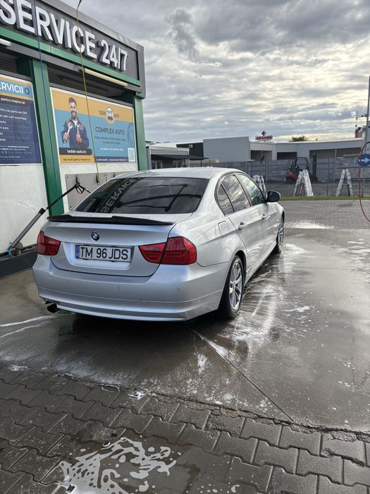 Bmw seria 3 e90 2010 facelift