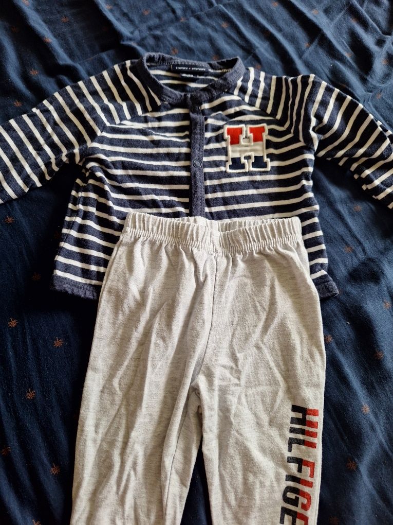 Tommy Hilfiger бебешки дрехи за момче