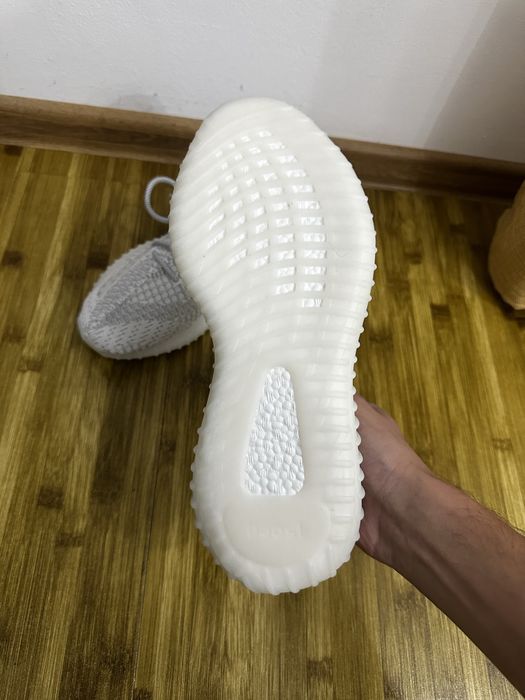 Yeezy 350 v2 marimea 42