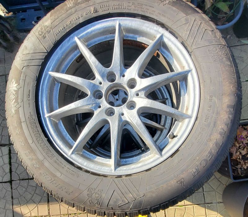 Jante si Cauciucuri Iarna 235/65R17 ML