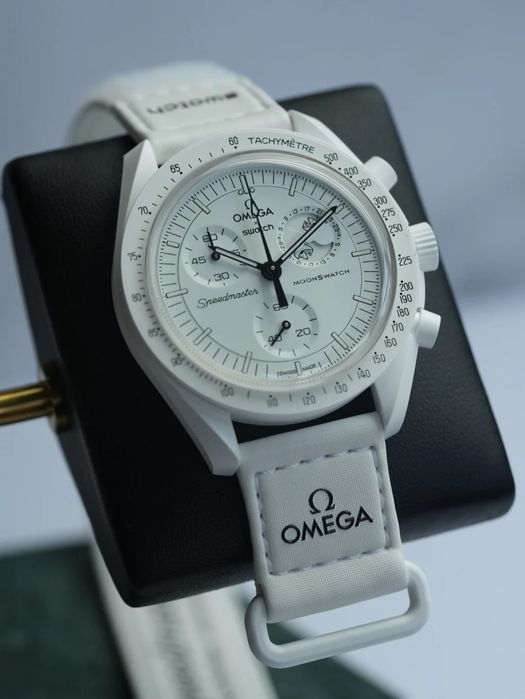 ЧЕРЕН ПЕТЪК НАМАЛЕНИЕ Omega x Swatch Mission to the Moonphase