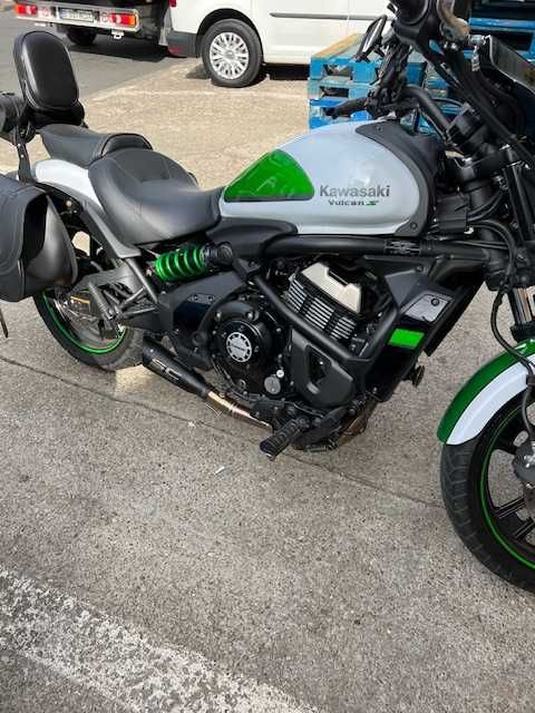 Kawasaki Vulcan S cafe, intretinut, accesorizat