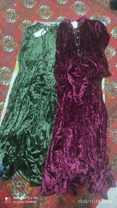 платья в хорошем состояние