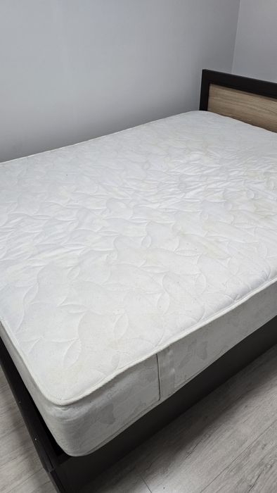 Продается кровать и шкаф