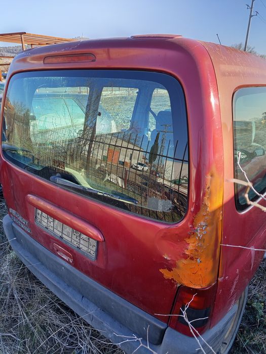 Пежо Партнер 1.6 бензин 90 коня