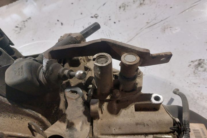 Cutie de viteze manuala Dacia Logan prima generatie