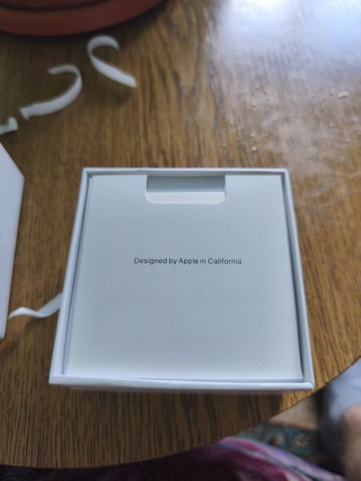 Airpods 2 căști noi