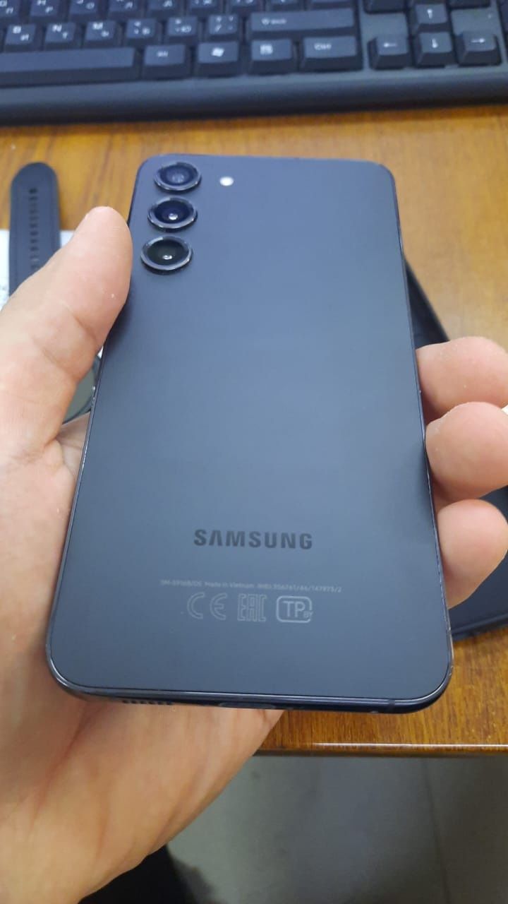 Samsung S23 + 512gb
