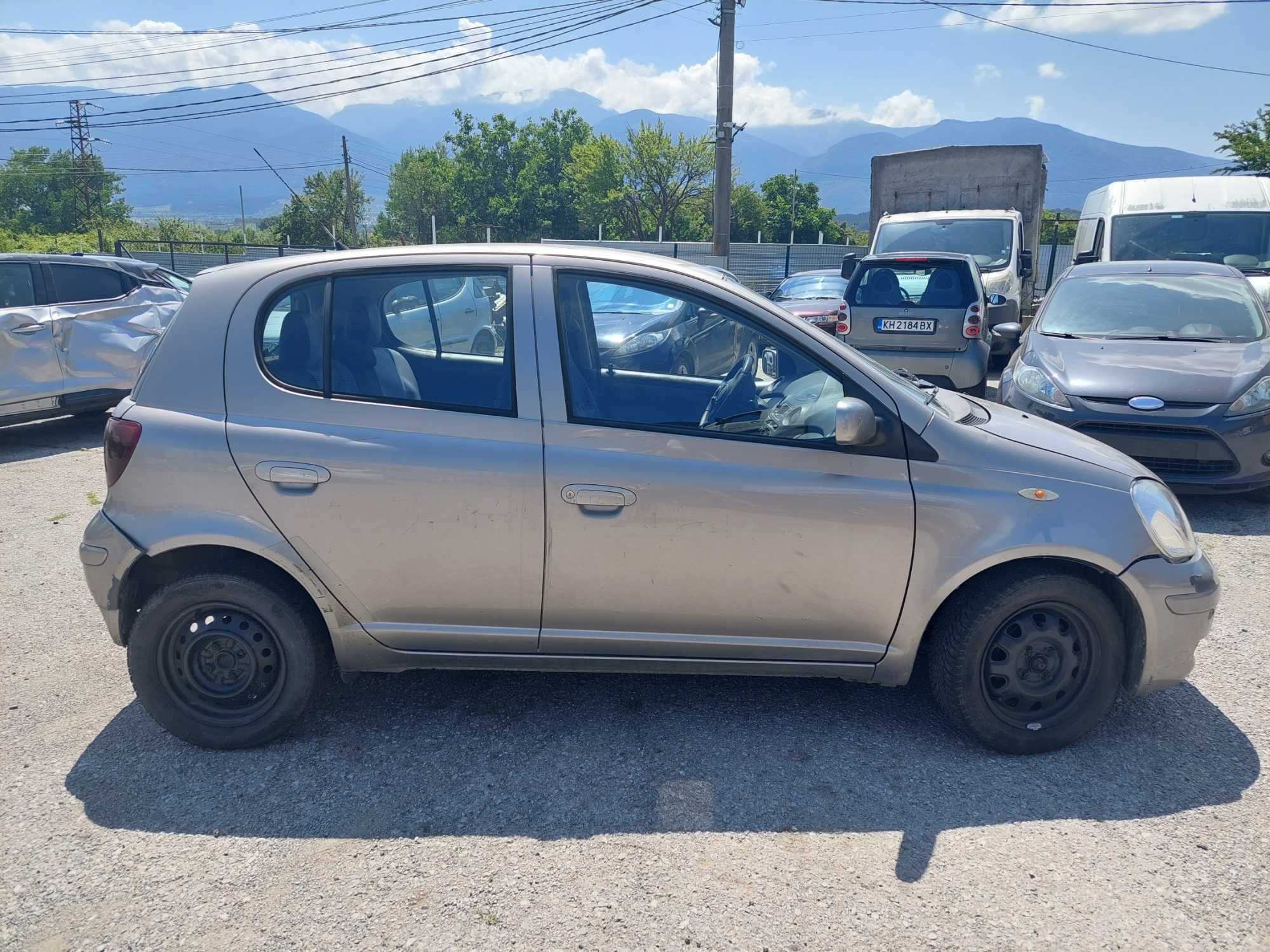 Toyota Yaris 1,4 d4d , Тойота Ярис П1 на части! 
Февруари 2004