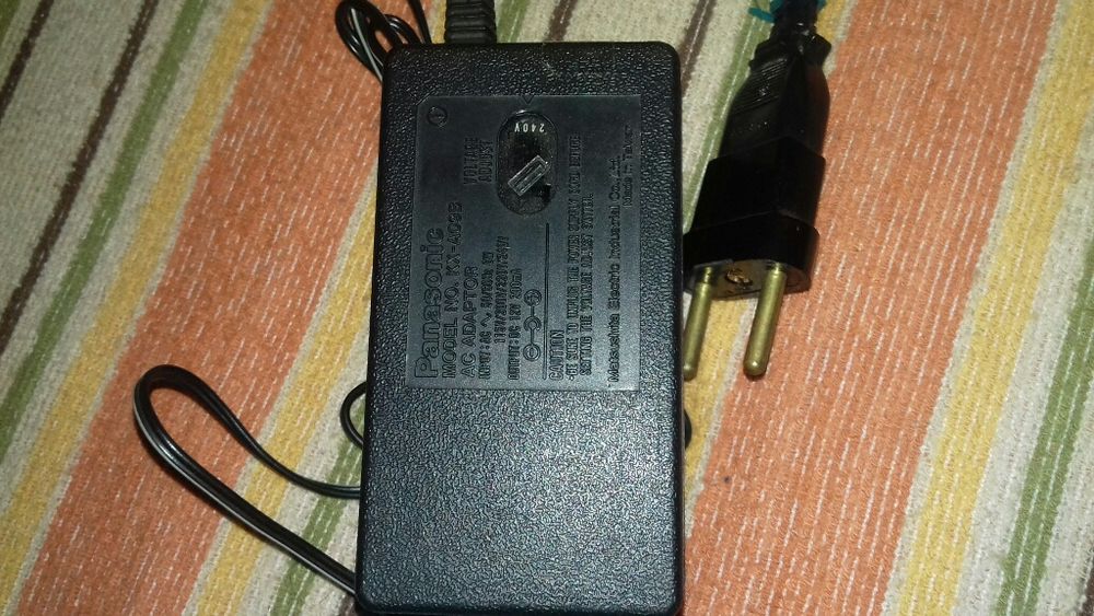 Incărcătoare 12V-4Ah si 12V/200mAh-Panasonic