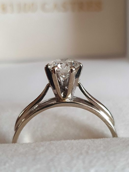 Solitair logodna 18k diamant natural urias 0,74ct VS